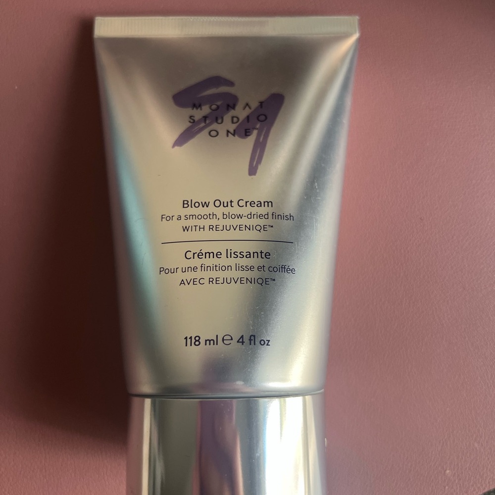 NEW—Monat Studio One Blow Out Cream